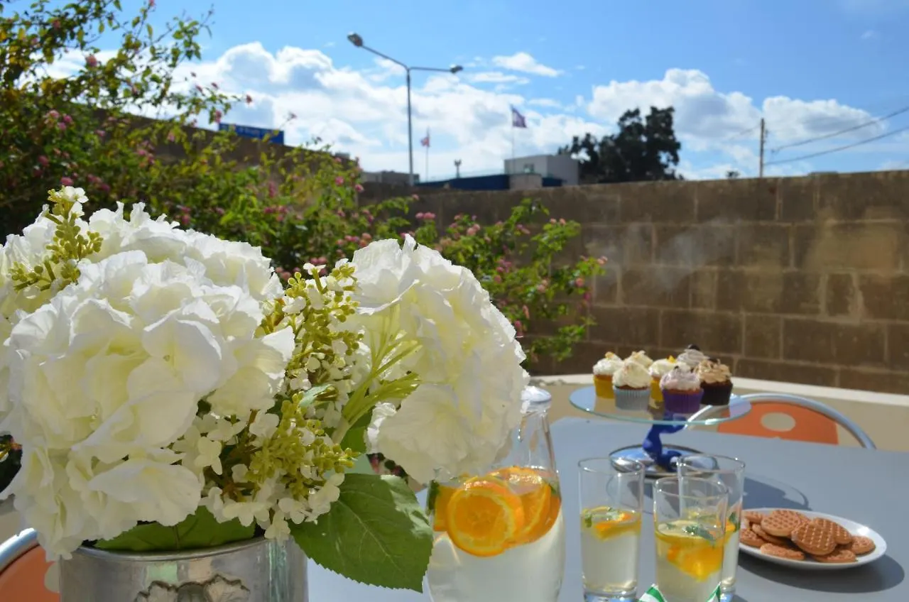 Guest house City Living Suites Tk1 Rm 2 Saint Julian's